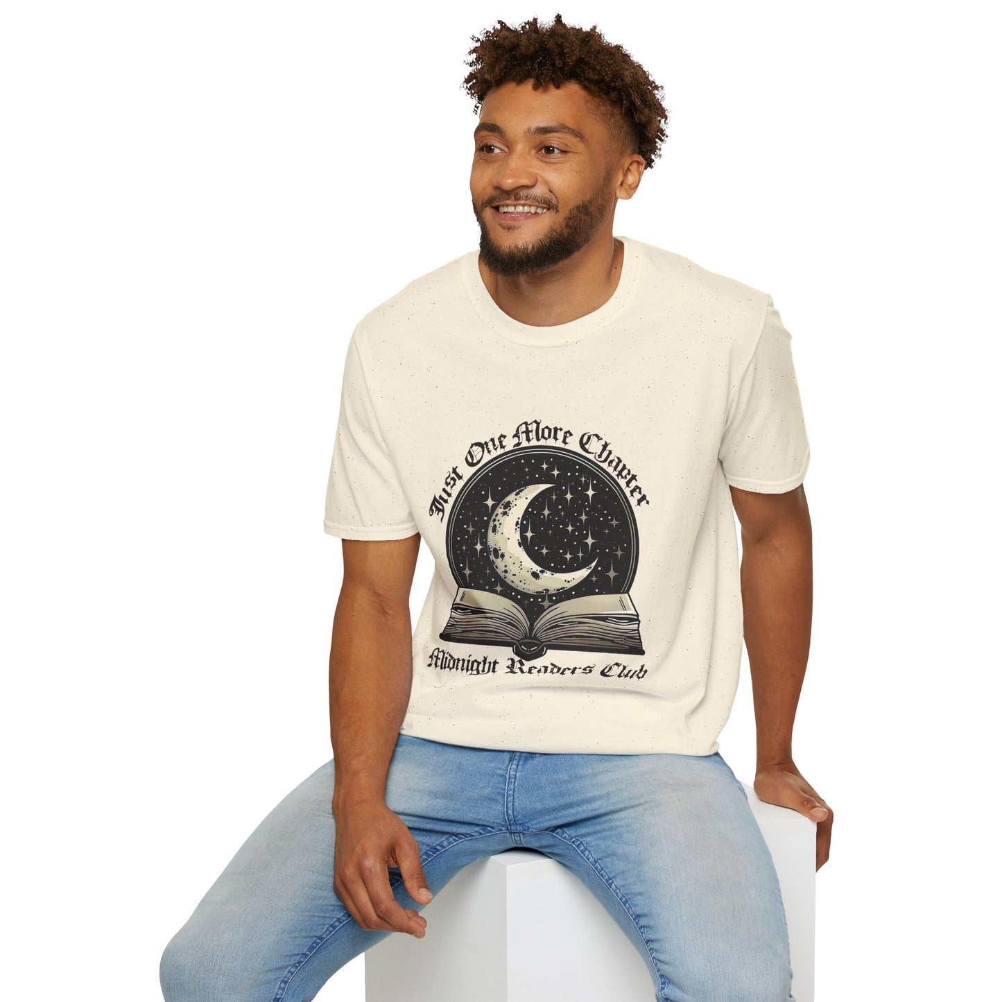 Just One More Chapter - Midnight Readers Club T-Shirt