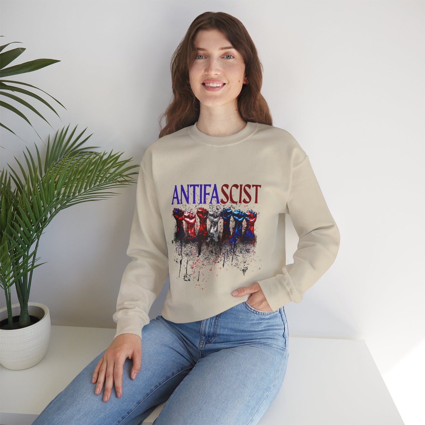 Antifascist Crewneck Sweatshirt Unisex Heavy Blend™